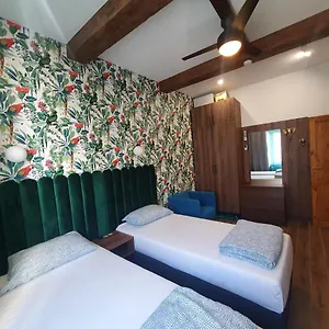 luxurious-rooms-with-bathrooms-livorno.it-tuscanyhotel.com/